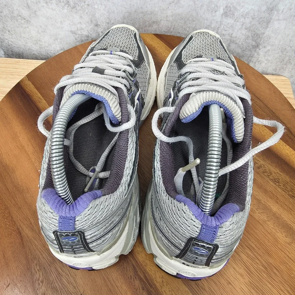 Brooks Women's Gray and Purple Running Shoes